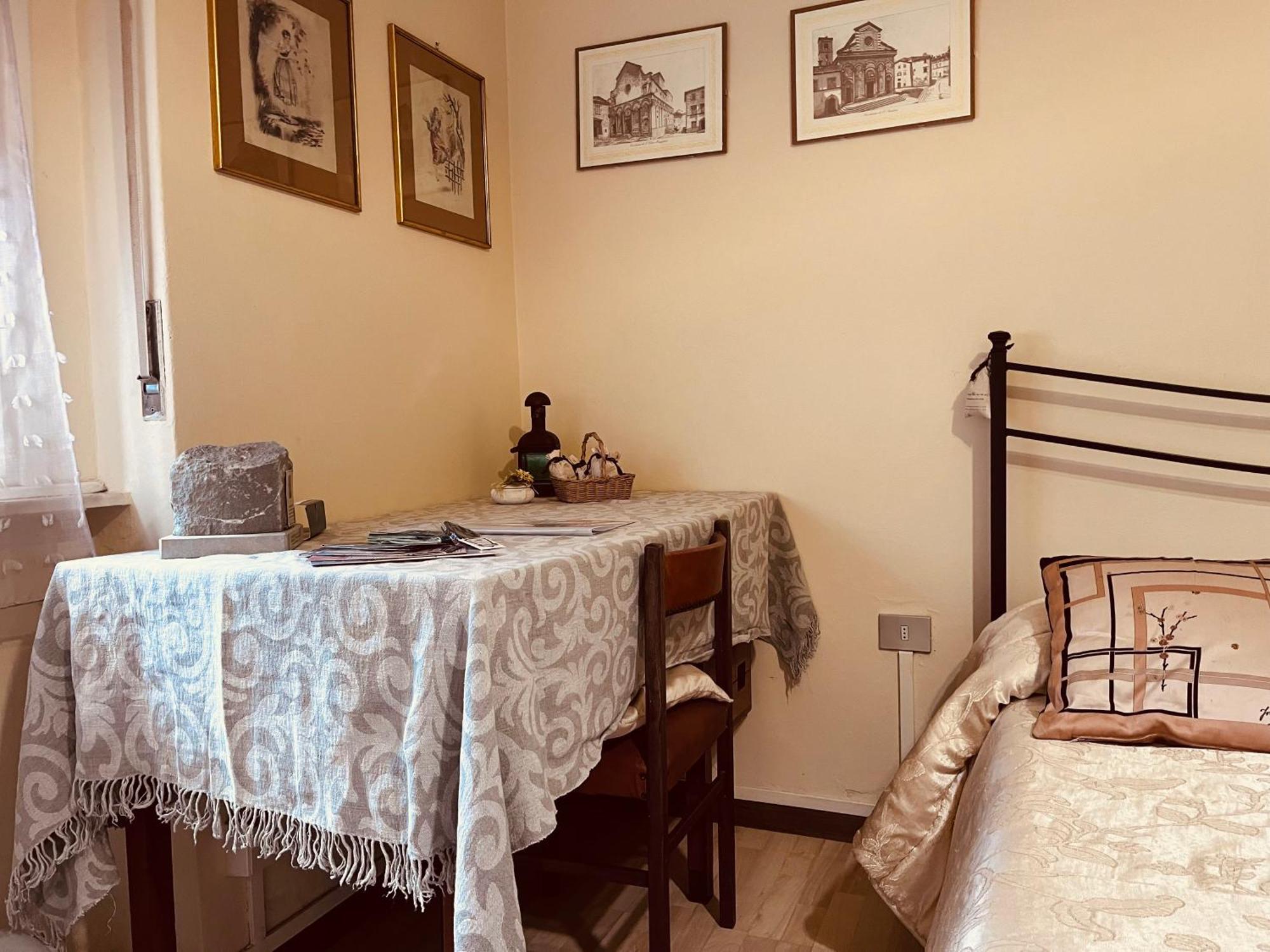 Bed&Breakfast Benedetta Cantagrillo Buitenkant foto