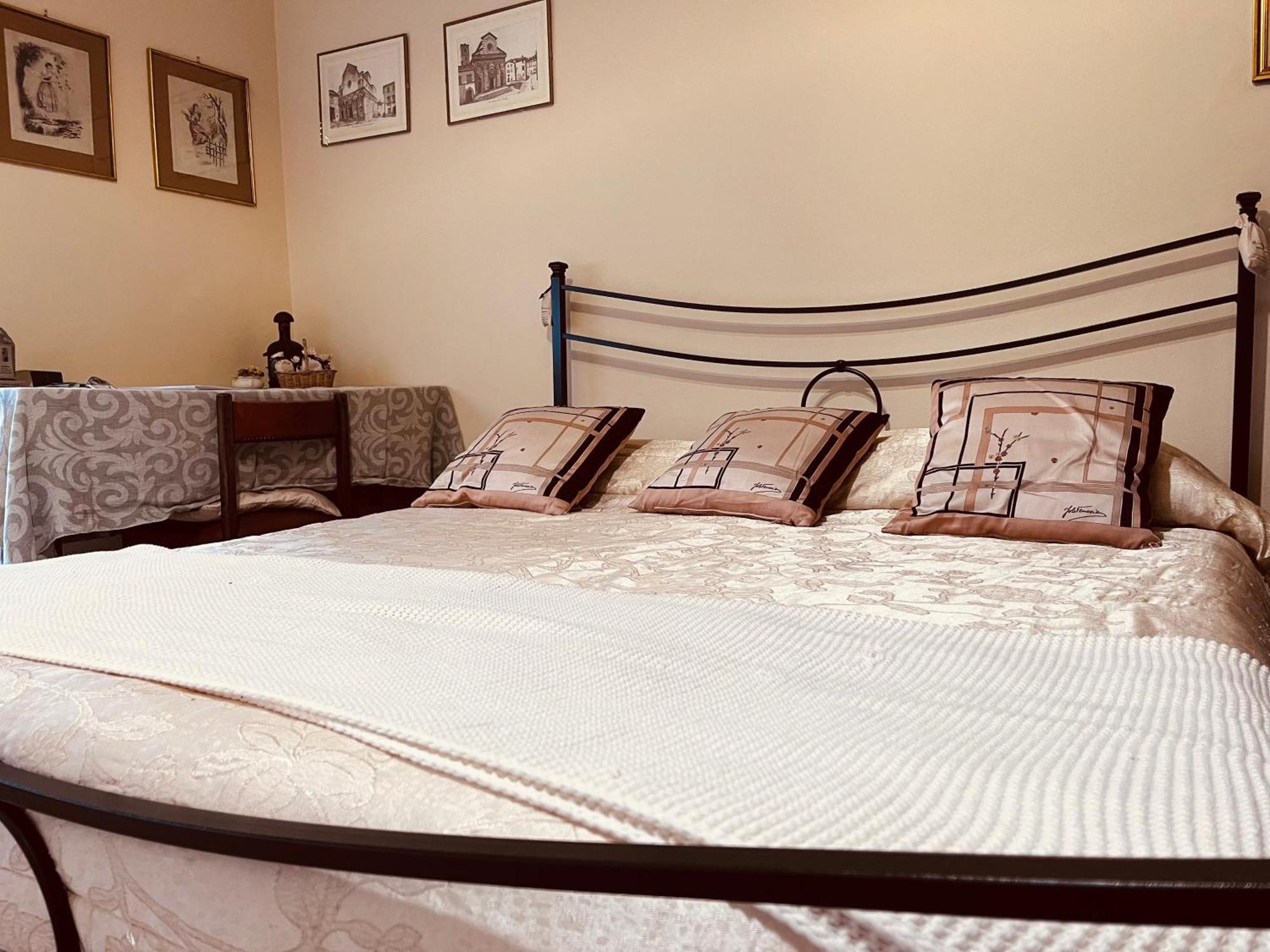 Bed&Breakfast Benedetta Cantagrillo Buitenkant foto